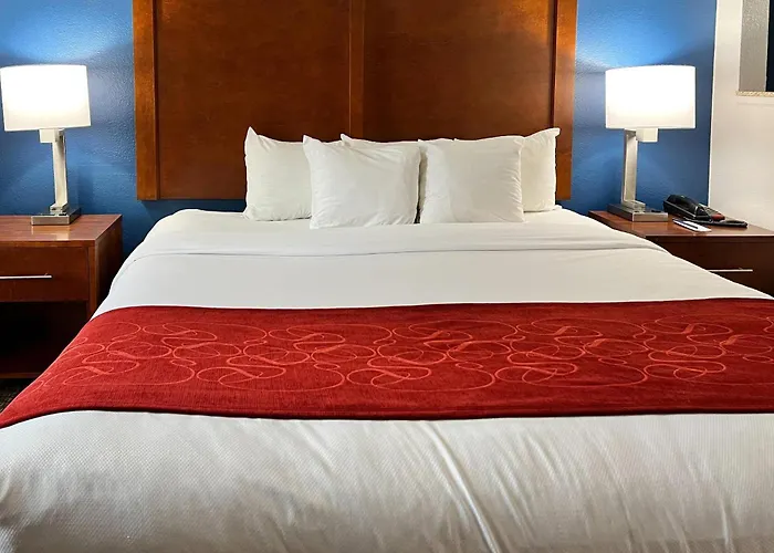 Comfort Suites Louisville East
